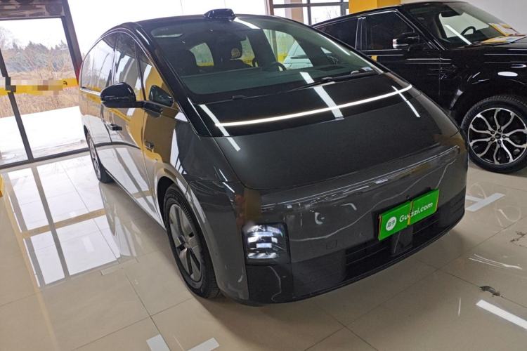 Used Li Auto MEGA 2024 Ultra Model