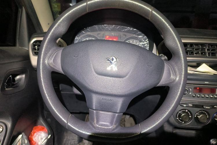 Used Peugeot 301 2014 1.6L Automatic Comfort Edition
