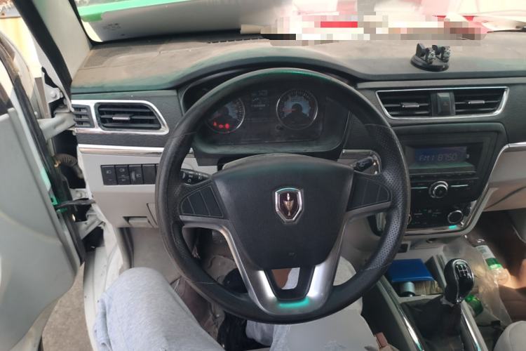 Used Jinbei New Hiace X30L 2021 1.5L Wealth Van Non-Air-Conditioned Version China VI Standard SWC15M
