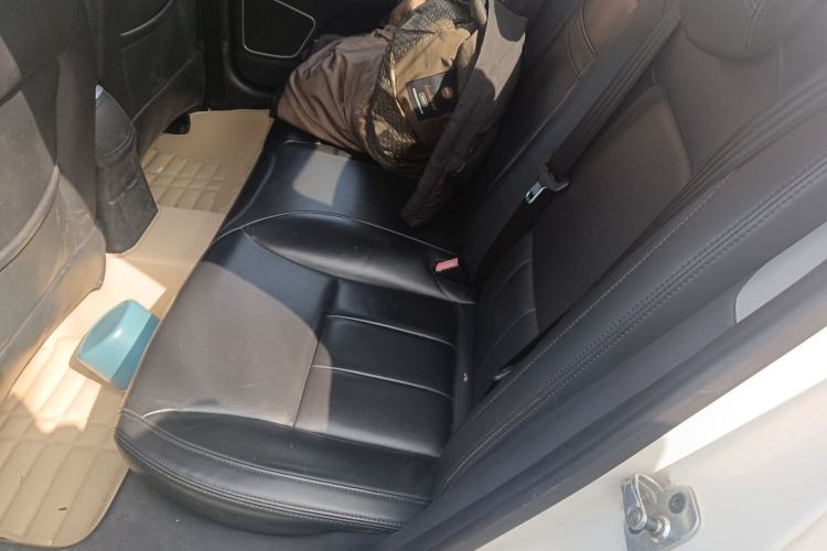 Used Roewe e550 2014 Flagship Edition
