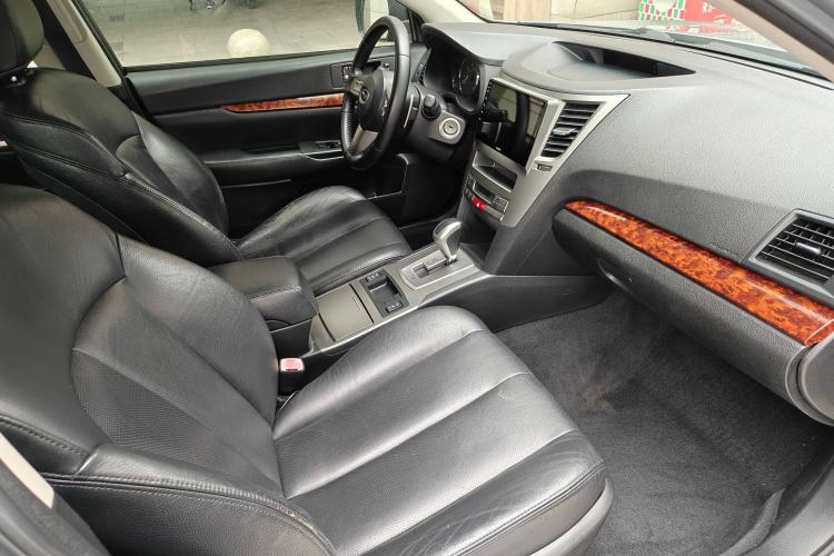 Used Subaru Outback 2010 2.5i Luxury Edition