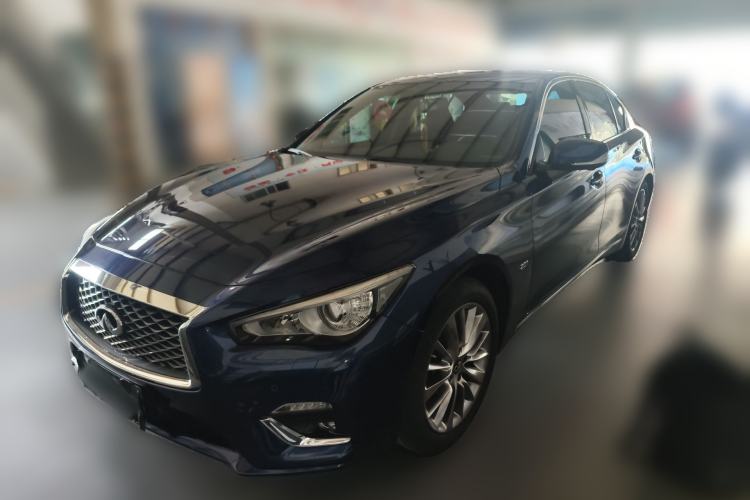 Used Infiniti Q50L 2018 2.0T Enjoyment Version China VI Standard