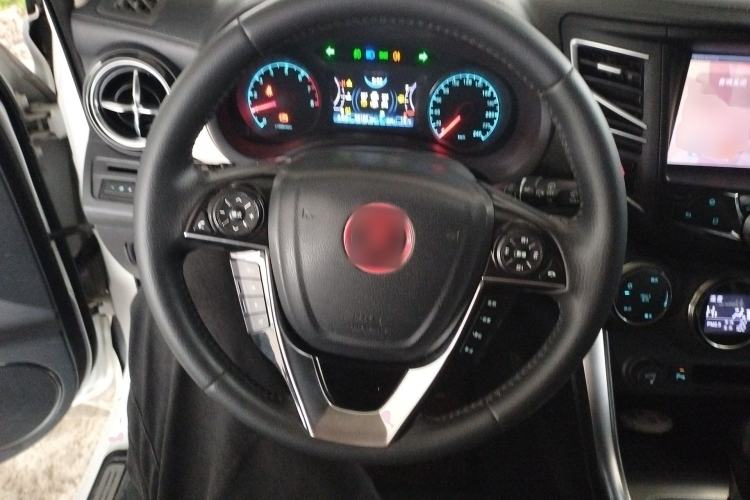 Used BYD Song 2018 1.5TID Automatic Smart Connect Prestige Model Steering Wheel