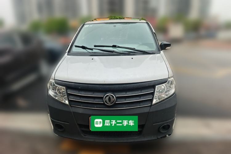Used Dongfeng Shuaike 2013 Revised Version 1.5L Manual Standard Edition 7 Seats China IV Standard
