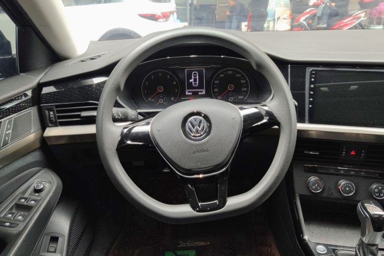 Used Volkswagen Passat 2019 280TSI Business Edition China VI