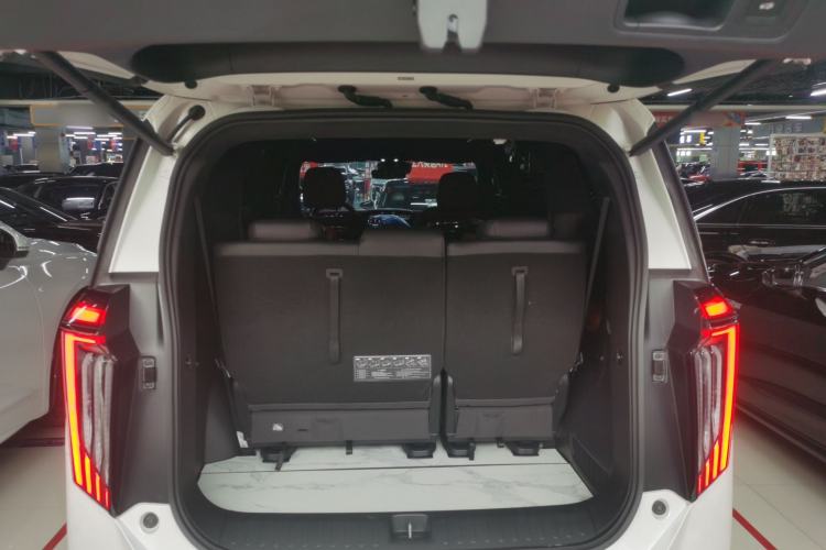 Used GAC Trumpchi M8 2023 Zongshi Series 400T Flagship Edition Trunk