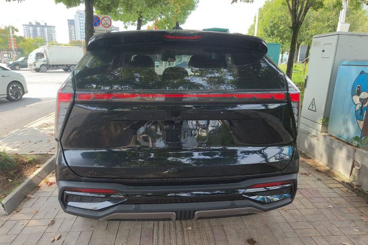 Used Geely Auto FX11 2023 1.5TD DCT Prestige Edition
