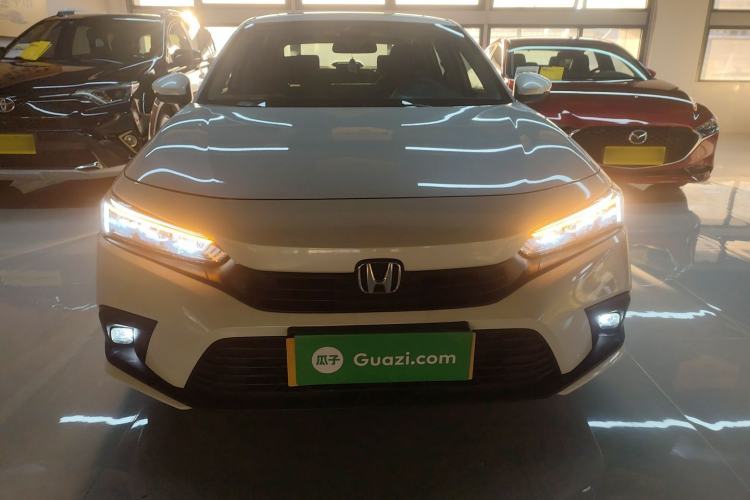 Used Honda Civic 2023 240TURBO CVT Dynamic Edition
