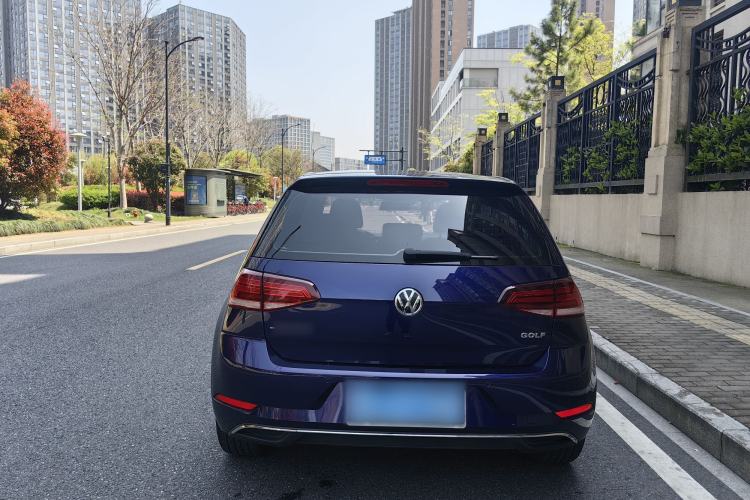 Used Volkswagen Golf 2018 1.6L Automatic Comfort Model Exterior 4