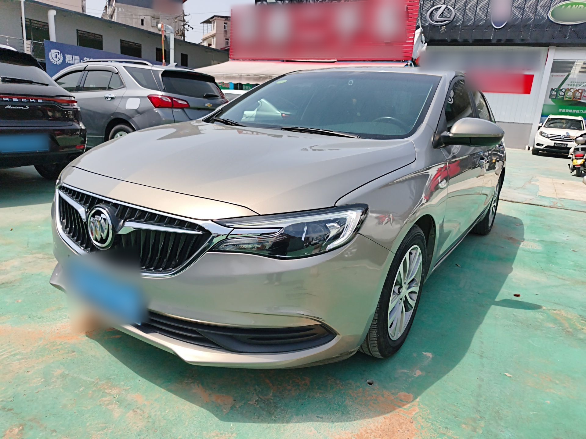 Parte inferior delantera