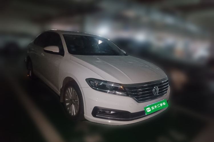 Used Volkswagen Lavida 2019 1.5L Automatic Comfort Edition China VI Standard Front Right 45 Deg