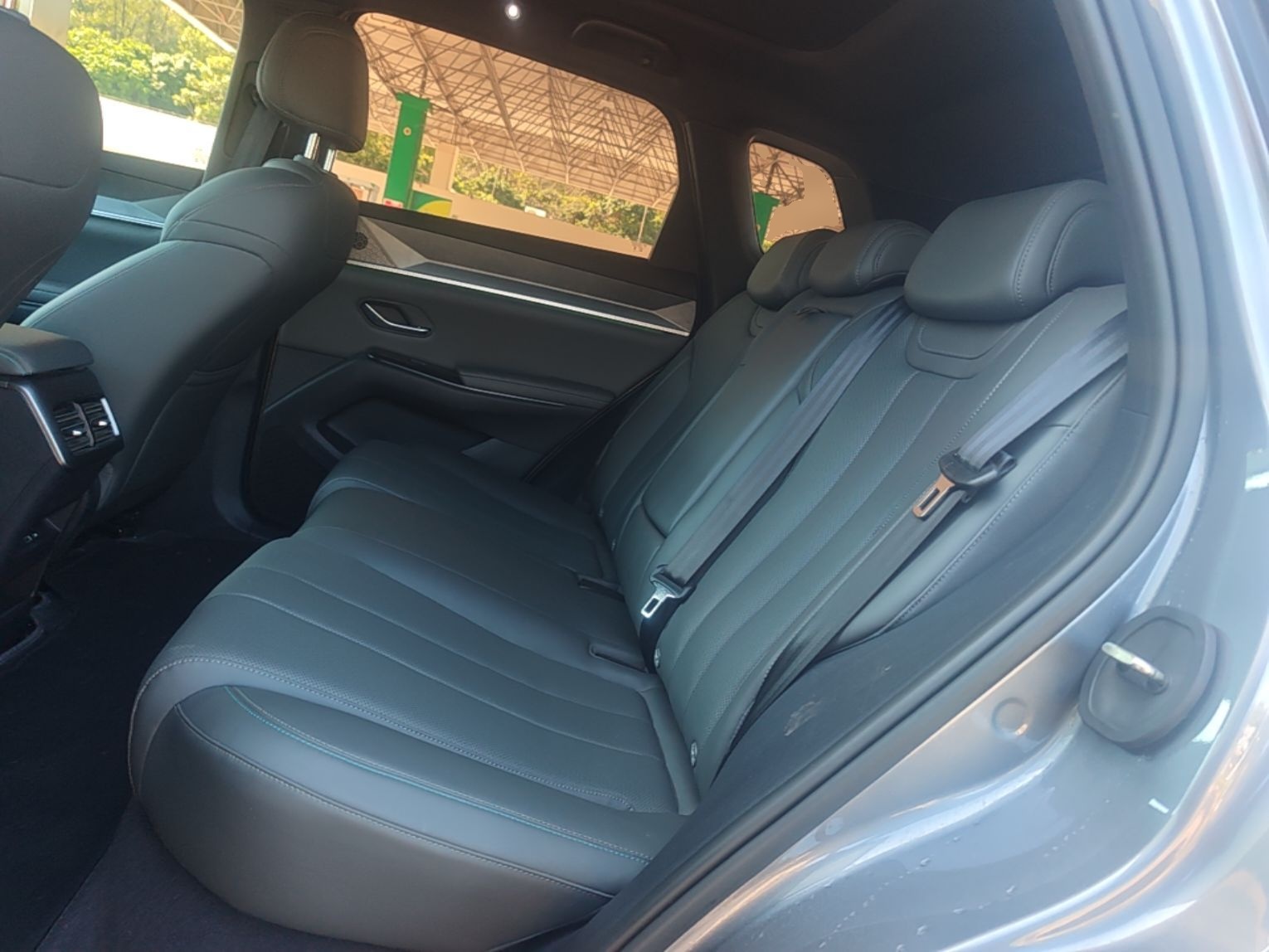 BYD Song Pro New Energy 2025 2nd Generation Intelligent Driving Version DM-i 75KM Overachiever Trim — снимка 20