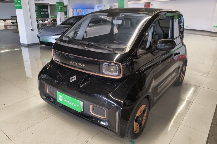 Used Baojun KiWi EV 2021 Artist Model Lithium Iron Phosphate