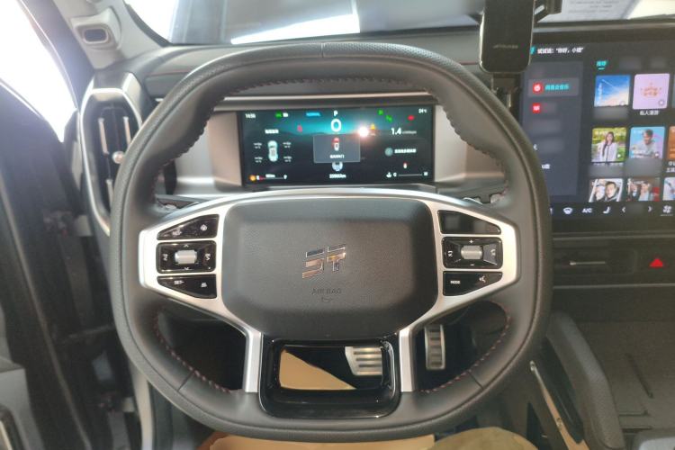 Used JETOUR Traveler 2023 2.0T Four-Wheel Drive Conqueror Steering Wheel