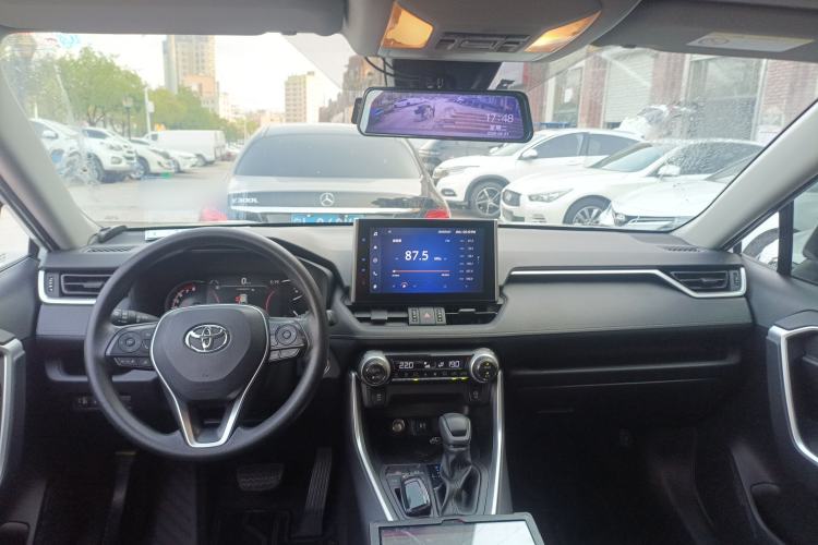 Used Toyota RAV4 2022 2.0L CVT Two-Wheel Drive Fashion Edition