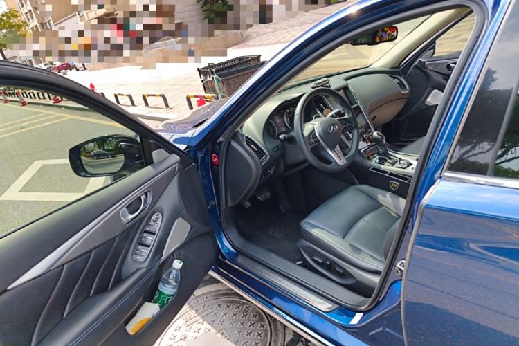 Used Infiniti Q50L 2018 2.0T Enjoyment Version China VI Standard