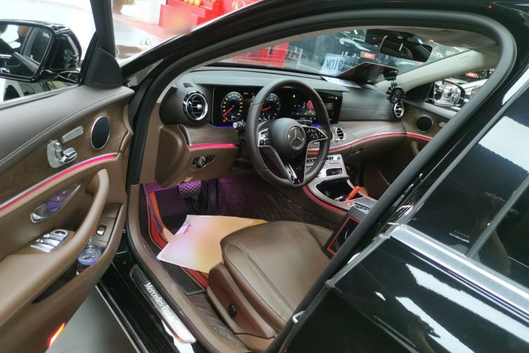 Used Mercedes-Benz E-Class 2023 Updated E 300 L Fashion Edition
