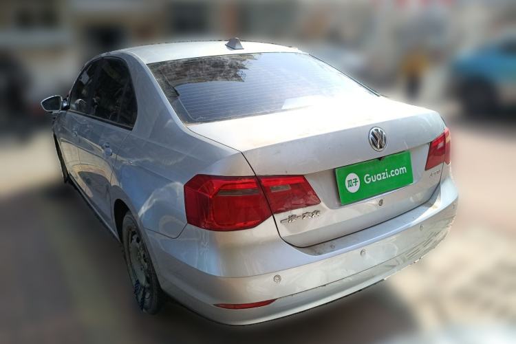 Used Volkswagen Jetta 2015 Zhuihui Edition 1.4L Manual Fashion Model