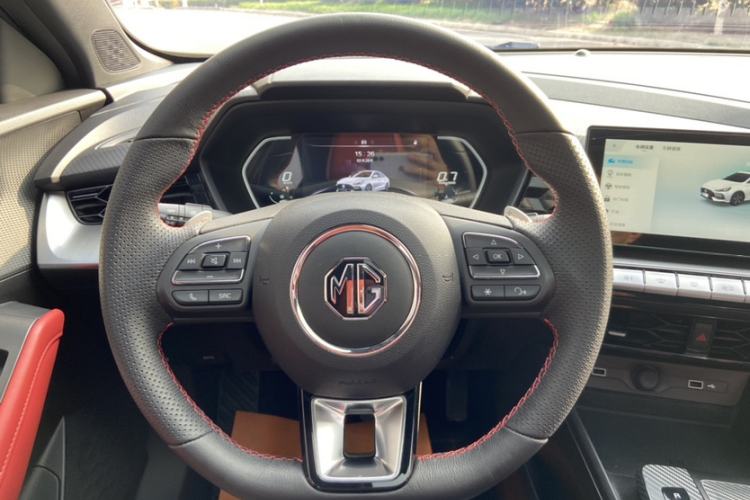 Used MG 5 2021 300TGI DCT Elegant Luxury Edition
