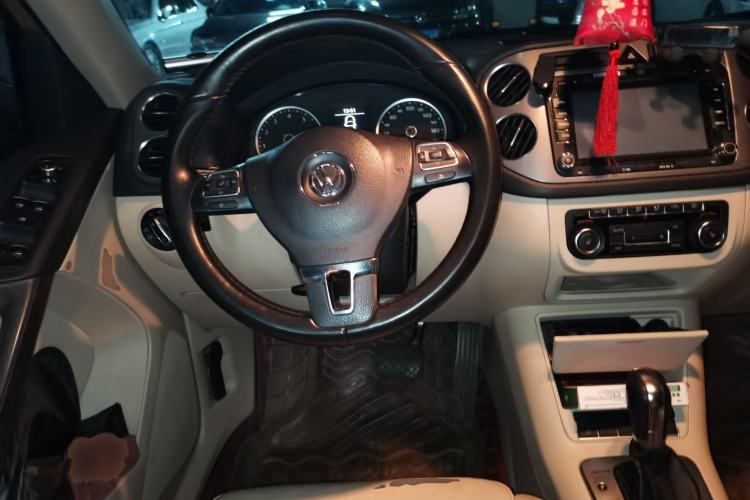 Used Volkswagen Tiguan 2012 1.8TSI Automatic All-Wheel Drive Elite Edition Steering Wheel