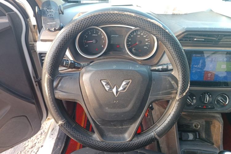 Used Wuling Hongguang 2018 1.5L S Comfort Model L2B