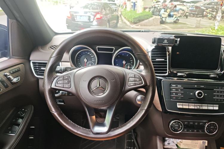 Used Mercedes-Benz GLS 2018 Refreshed GLS 400 4MATIC Dynamic Edition
