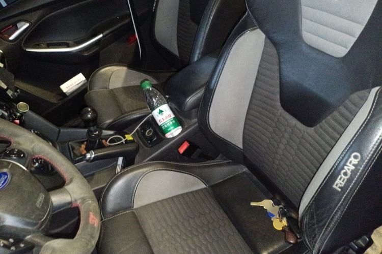 Used Ford Focus 2013 2.0T ST Standard Edition