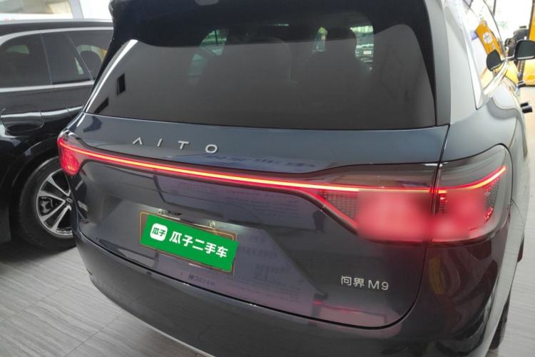 Used Hima AITO M9 2024 Range-Extended Ultra Version 42 kWh 6-Seater Model
