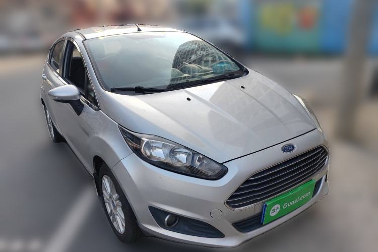 Used Ford Fiesta 2013 Hatchback 1.5L Automatic Fashion Edition

