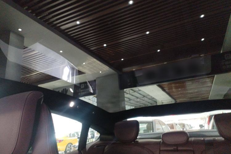 Used Xiaomi Auto SU7 2024 Four-Wheel Drive Ultra-Long Range Advanced Intelligent Driving Max Edition
