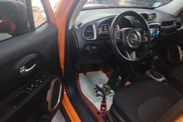 Used Jeep Renegade 2017 180T Automatic High-Energy Version Driver Seat