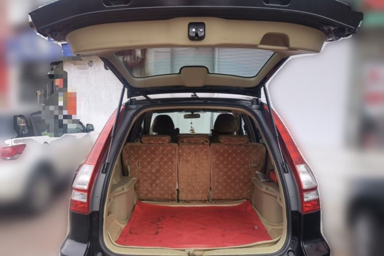 Used Honda CR-V 2010 2.4L Automatic Four-Wheel Drive Prestige Edition Trunk