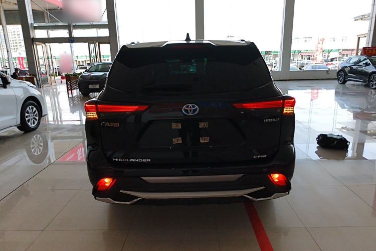 Used Toyota Highlander 2023 2.5L Smart Electric Hybrid Dual-Engine Four-Wheel Drive Prestige Version – 7 Seats Rear