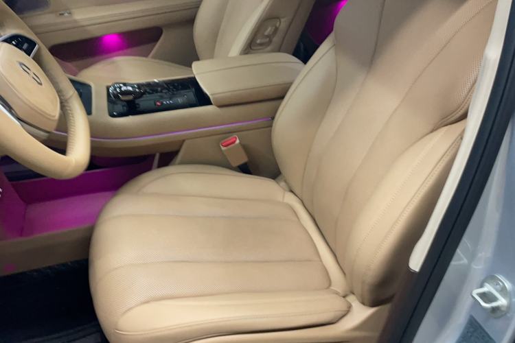 Used Hima AITO M7 2024 1.5T Intelligent Driving 4WD Max Edition 5 Seats Left Front Seat