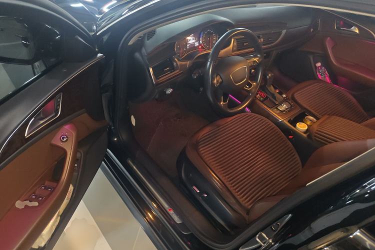 Used Audi A6L 2018 30th Anniversary Edition 35 TFSI Fashion Model
