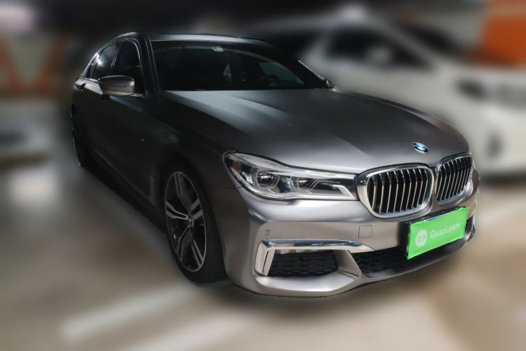 Used BMW 7 Series 2018 740Li M Sport Package Leading Model Front Right 45 Deg