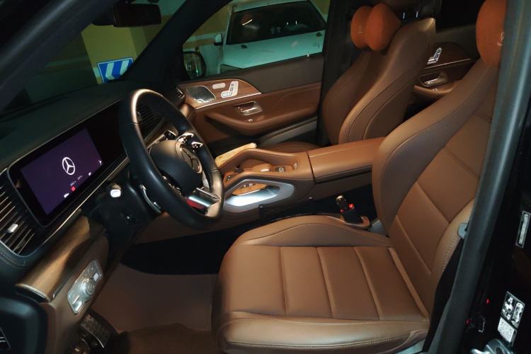 Used Mercedes-Benz GLS  Left Front Seat