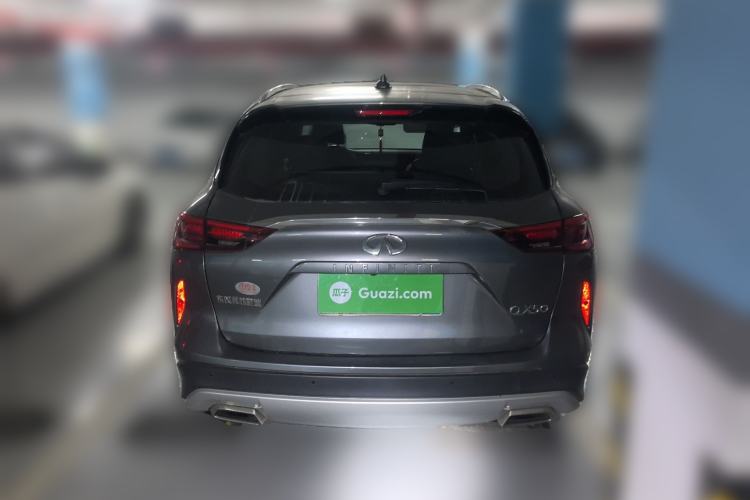 Used Infiniti QX50 2018 2.0T Two-Wheel Drive Fashion Edition Rear