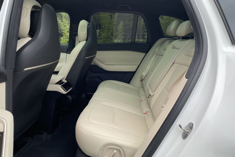 Used Nio ES6 2024 75 kWh Interior 2