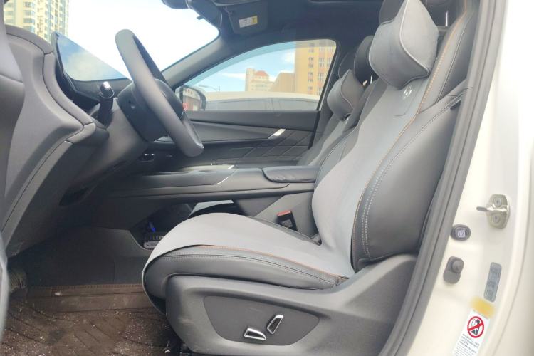 Used Changan CS75 PLUS 2025 Model, 4th Generation 1.5T New Blue Whale Smart Excellence Version
