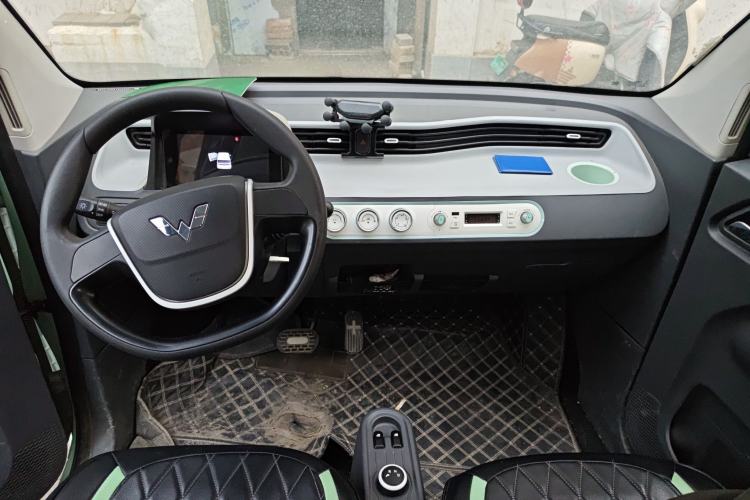 Used Wuling Hongguang MINIEV 2022 Macaron Premium Model – Lithium Iron Phosphate
