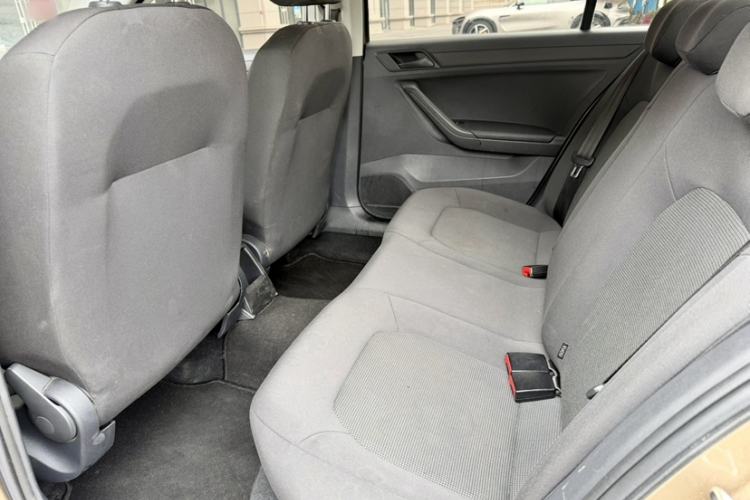 Used Volkswagen Jetta 2019 Dream Edition 1.5L Automatic Fashionable Version Exterior 8