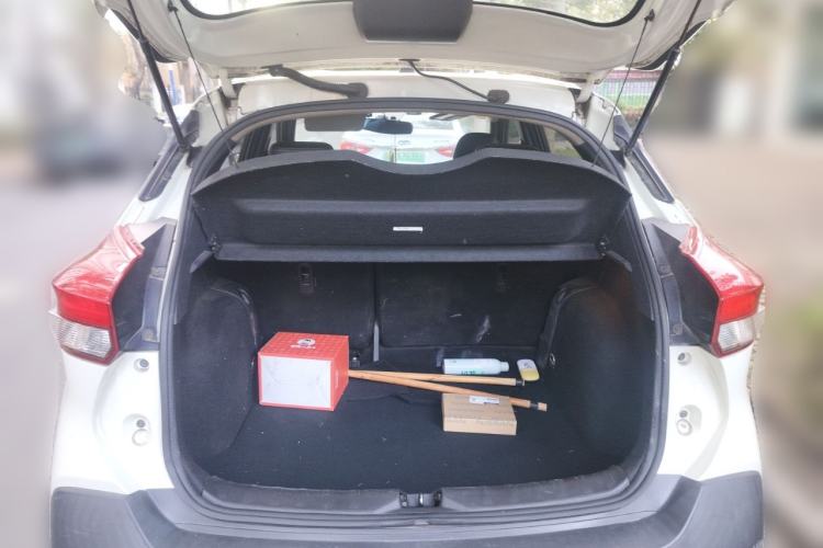 Used Nissan Kicks 2019 1.5L CVT Smart Connect Luxury Edition
