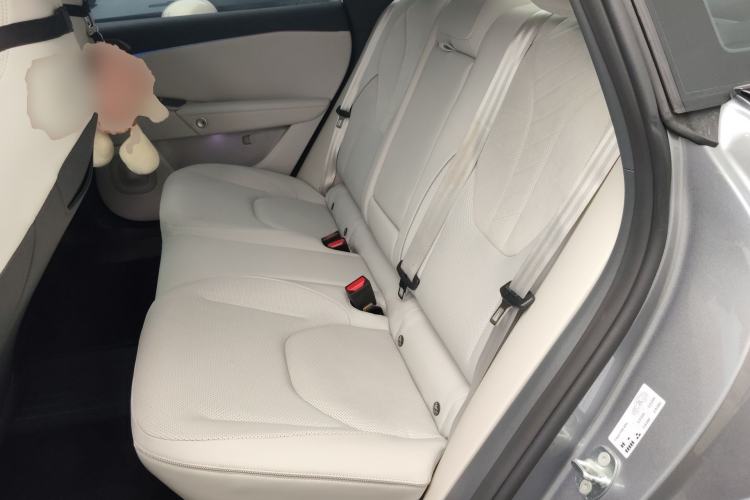 Used ARCFOX Alpha S5 2024 708MAX 200kW Left Rear Seat