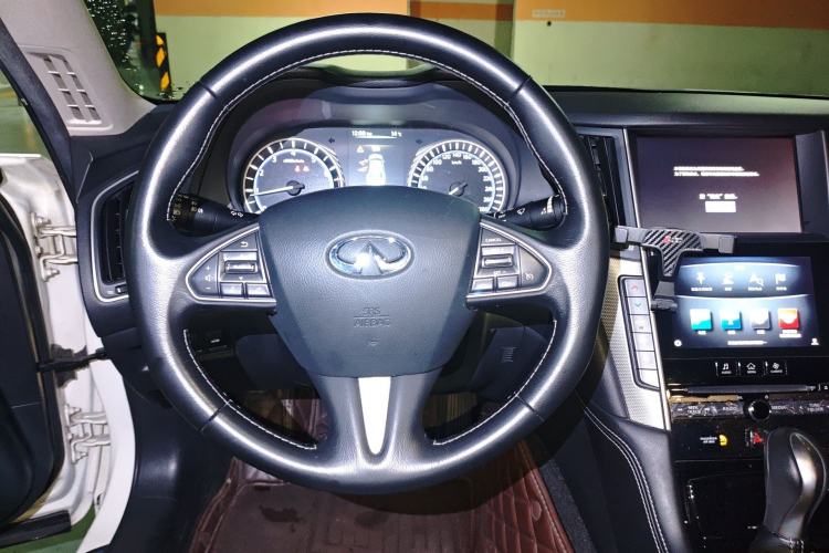 Used Infiniti Q50L 2016 2.0T Enjoyment Edition