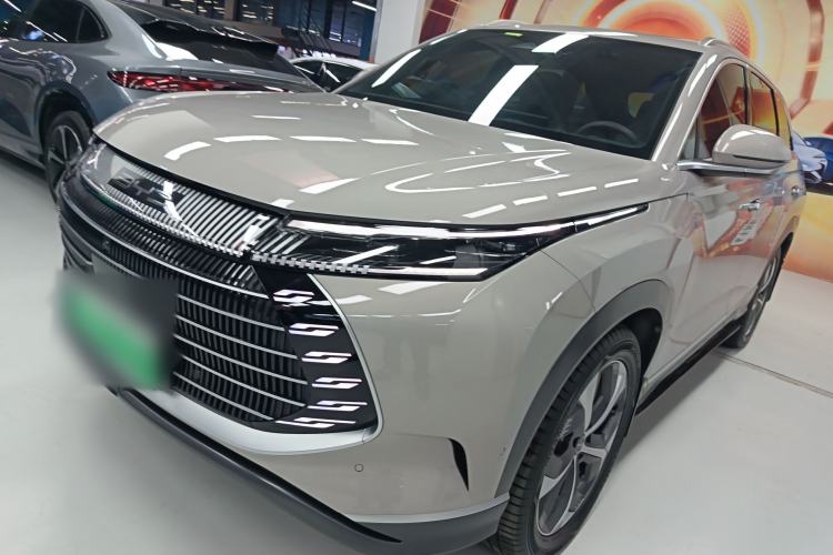 Used BYD Frigate 07 2023 DM-i 205KM Flagship Model