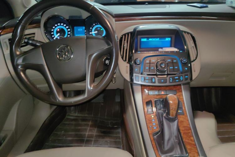 Used Buick LaCrosse 2011 2.4L SIDI Elegant Edition
