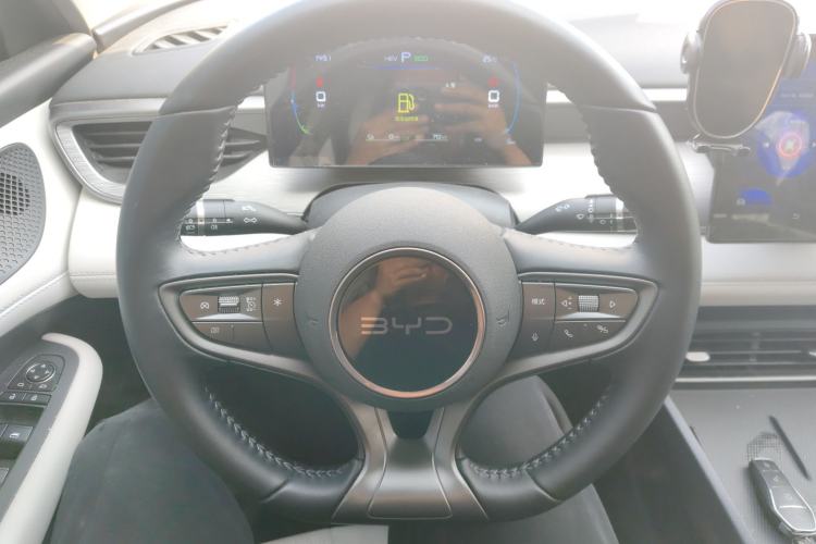Used BYD Seal 05 DM-i 2025 DM-i Smart Drive 55KM Luxury Model Steering Wheel
