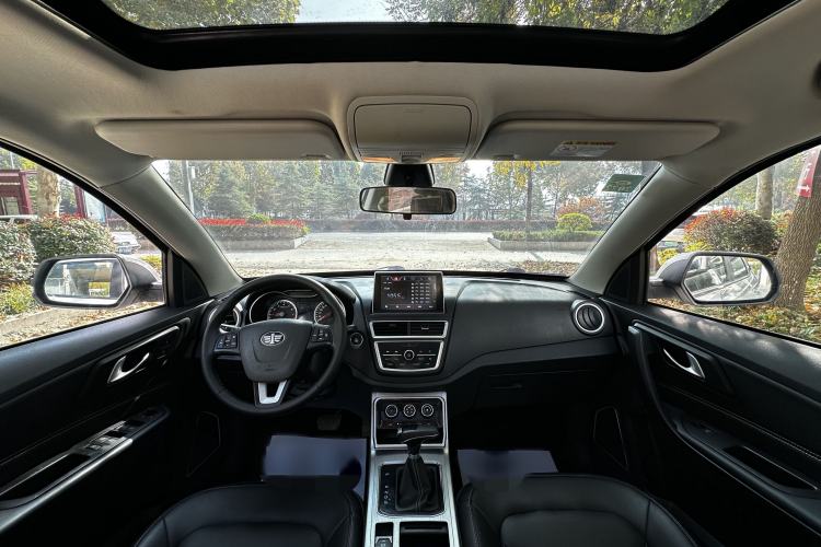 Used Bestune X40 2019 1.6L Automatic Luxury Version China V Emission Standard