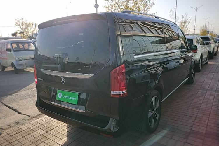 Used Mercedes-Benz V-Class 2022 V 260 L Long Wheelbase Prestige Edition
